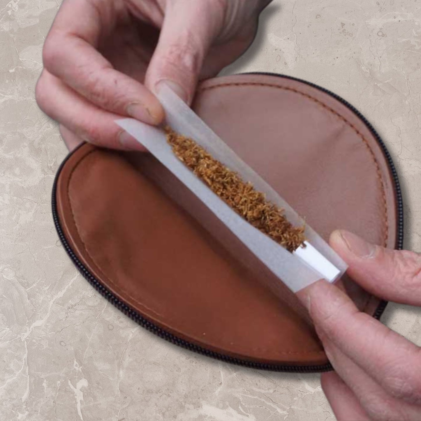 Sonderposten! Pouchz Rauchertasche mattbraun